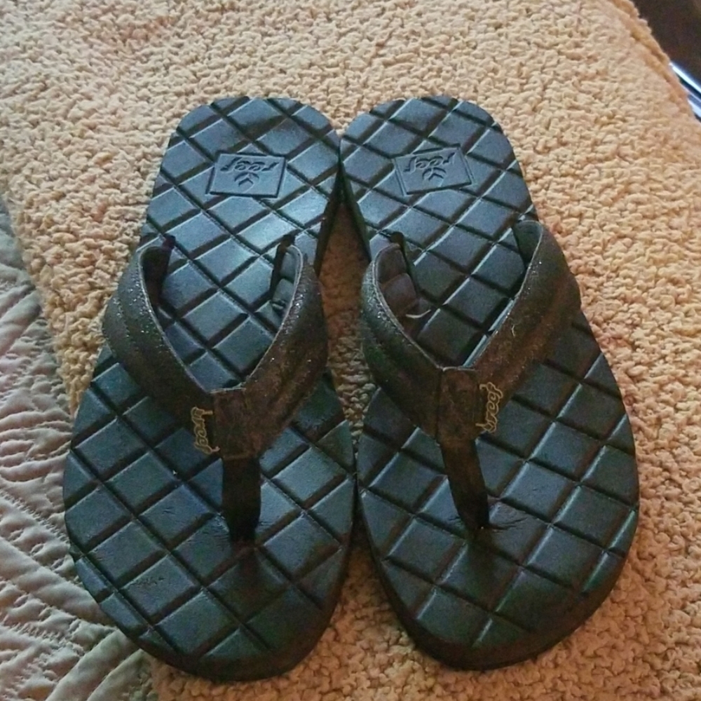 Reef flip flops